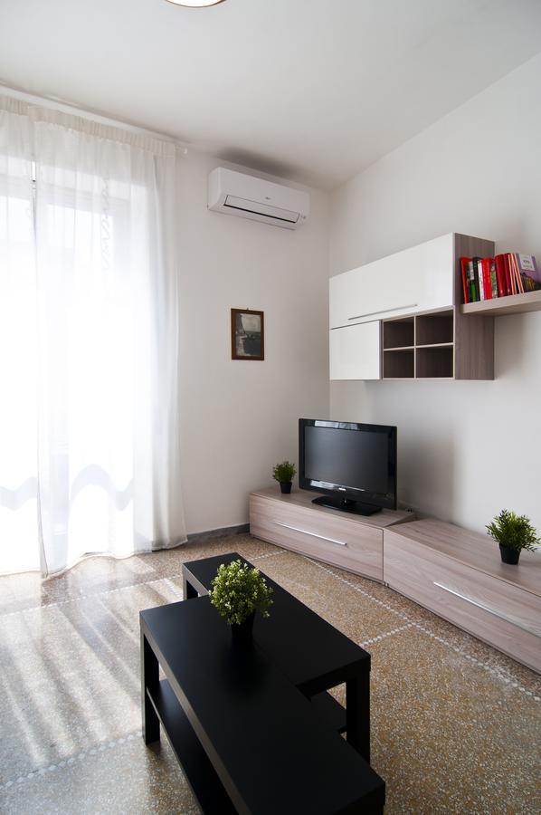 Villa Aquari Cozy Apartment Roma Exterior foto
